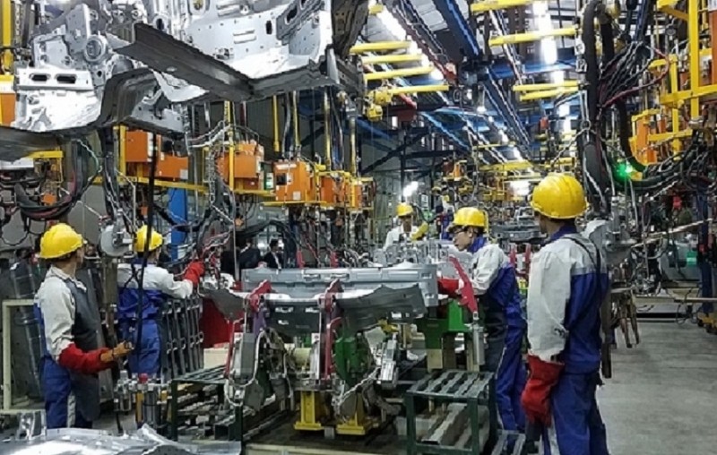 Vietnam's industrial production expands 10.4% in 2M