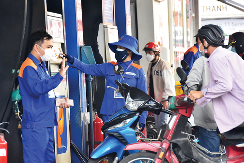 Giải pháp ổn định thị trường xăng dầu Việt Nam