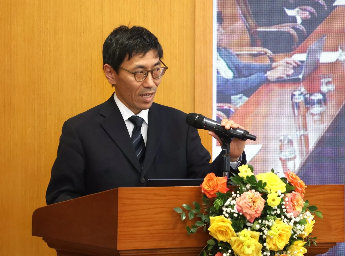 Ông Nomoto Takuya, Chuyên viên đàm phán cấp cao, Văn phòng Đàm phán về Biến đổi khí hậu thuộc Vụ Chiến lược quốc tế, Bộ Môi trường Nhật Bản. Ảnh: T.Nguyên