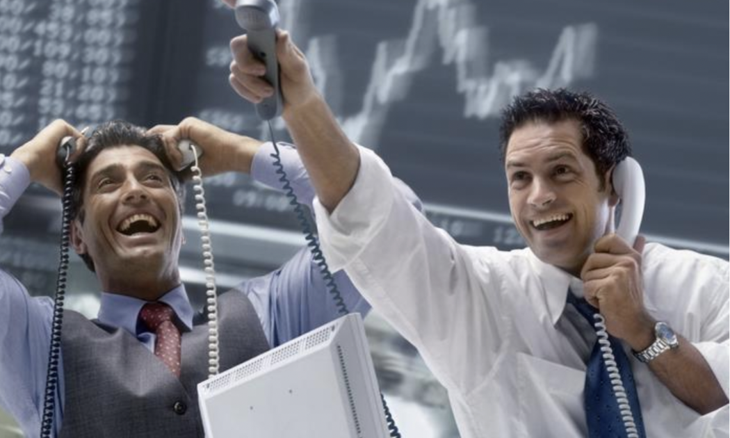 Tiền tổ chức trong nước mua ròng 1.000 tỷ 