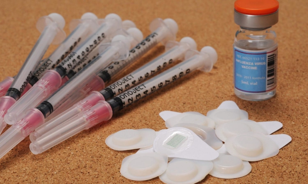 Vaccine xịt mũi, đường uống hoặc miếng dán qua da, giúp việc triển khai tiêm chủng trên quy mô lớn trở nên nhanh chóng và linh hoạt.