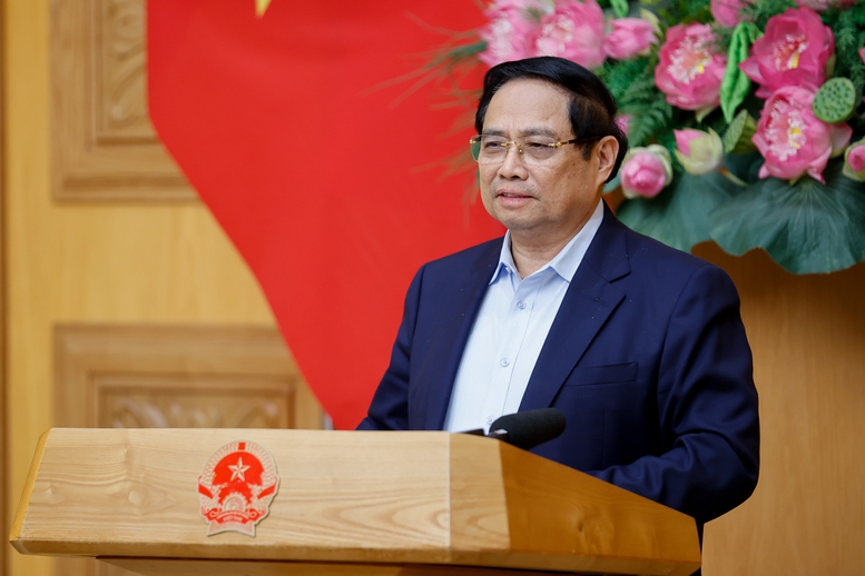 Thủ tướng Phạm Minh Chính chủ trì cuộc họp với Hội đồng Tư vấn chính sách chiều 7/3 - Ảnh: VGP