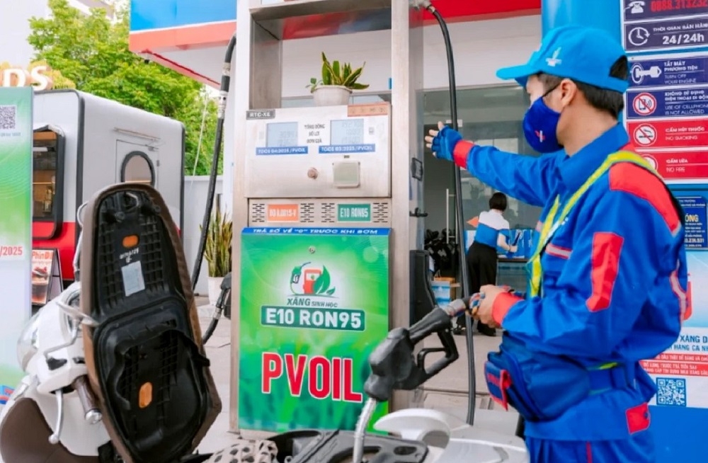 Sử dụng xăng E5, E10 là giải pháp then chốt giúp chuyển dịch năng lượng xanh.