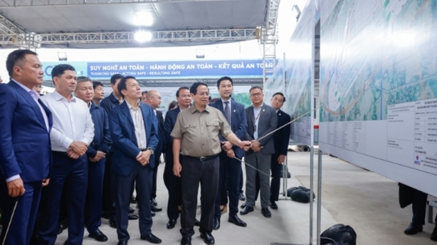 PM Chinh calls for development of Gia Binh airport economic ecosystem