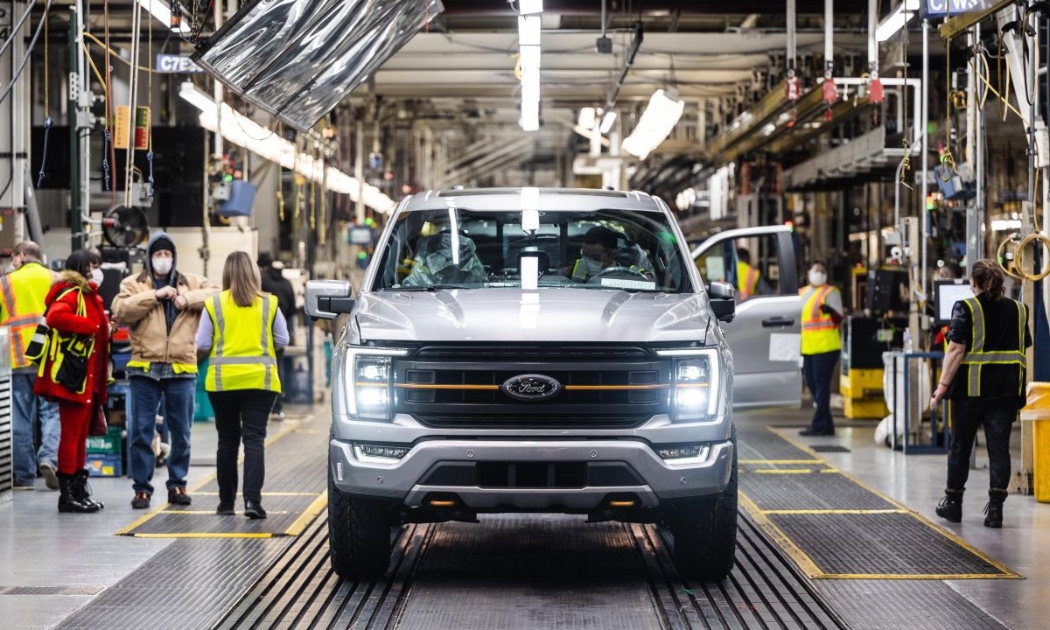 Phép thử cho “kinh đô ô tô Mỹ” nếu xung đột Iran kéo dài