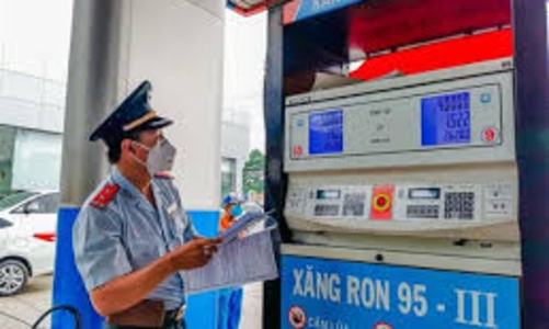 Thị trường xăng dầu trong nước ổn định, nỗ lực đảm bảo không đứt gãy nguồn cung 