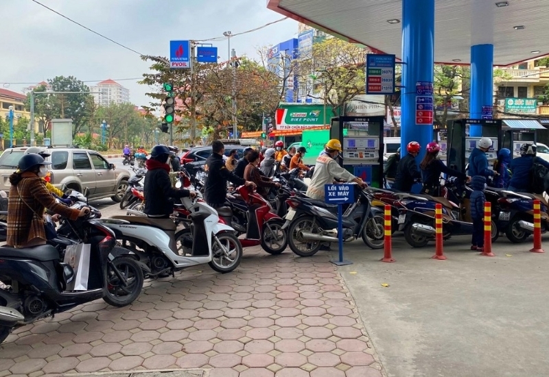 Vietnam may activate petroleum price stabilization measures amid Middle East tensions