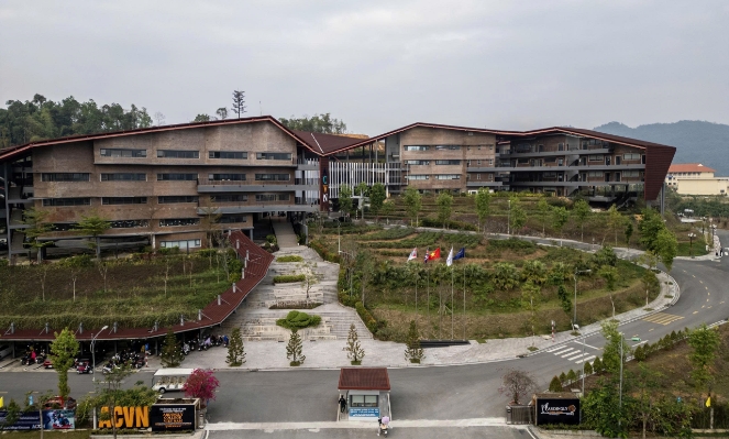 A British boarding school model arrives in Vietnam