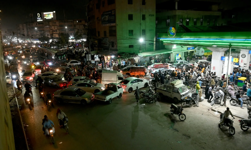 Khủng hoảng năng lượng lan rộng ở châu Á