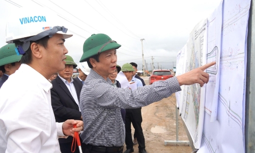 Quảng Trị gỡ vướng dự án Quốc lộ 15D gần 1.940 tỷ đồng