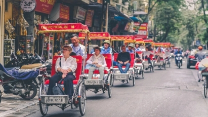 Vietnam welcomes 4.68mln foreign tourists in 2M
