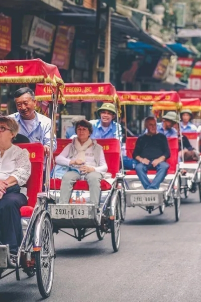 Vietnam welcomes 4.68mln foreign tourists in 2M