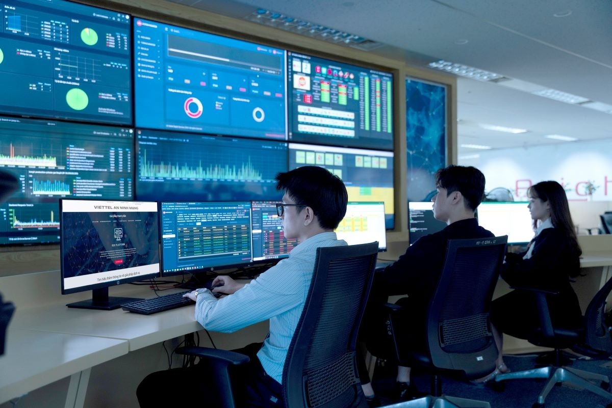 Chuyên gia an ninh mạng của VSEC cho rằng doanh nghiệp cần xác định chi phí tuân thủ là những khoản đầu tư cần thiết. Ảnh minh họa