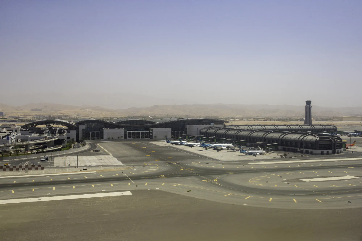 Sân bay Muscat của Oman - Ảnh: Bloomberg.