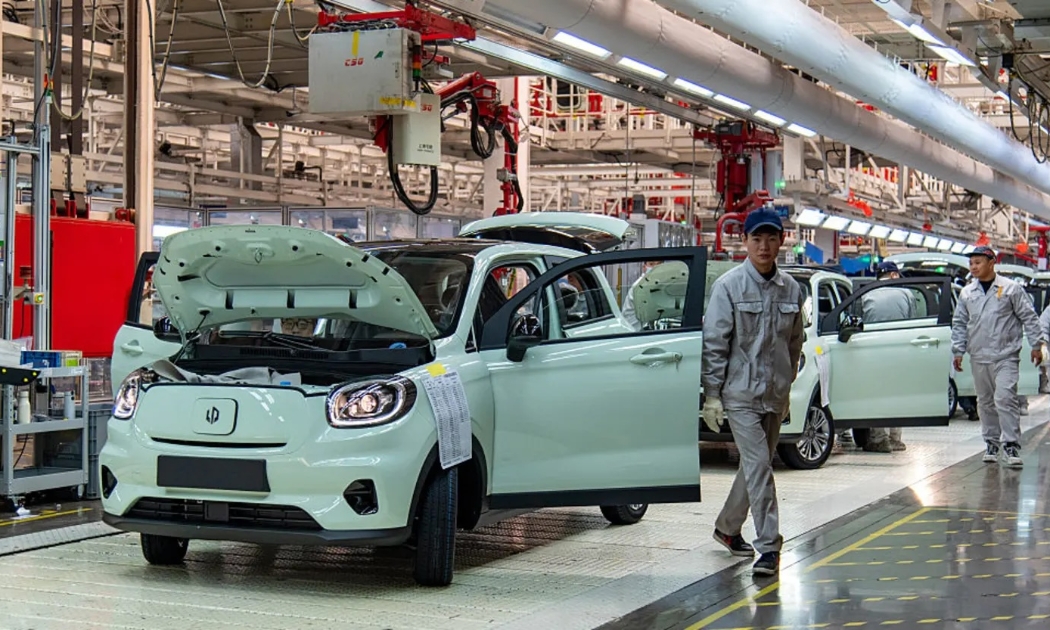 Vì sao thuế quan không thể chặn bước xe điện Trung Quốc ở Châu Âu?