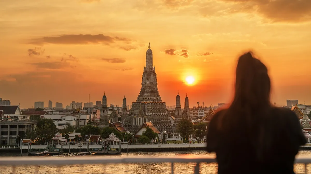 Thái Lan là một trong những quốc gia phụ thuộc mạnh nhất vào du lịch quốc tế.