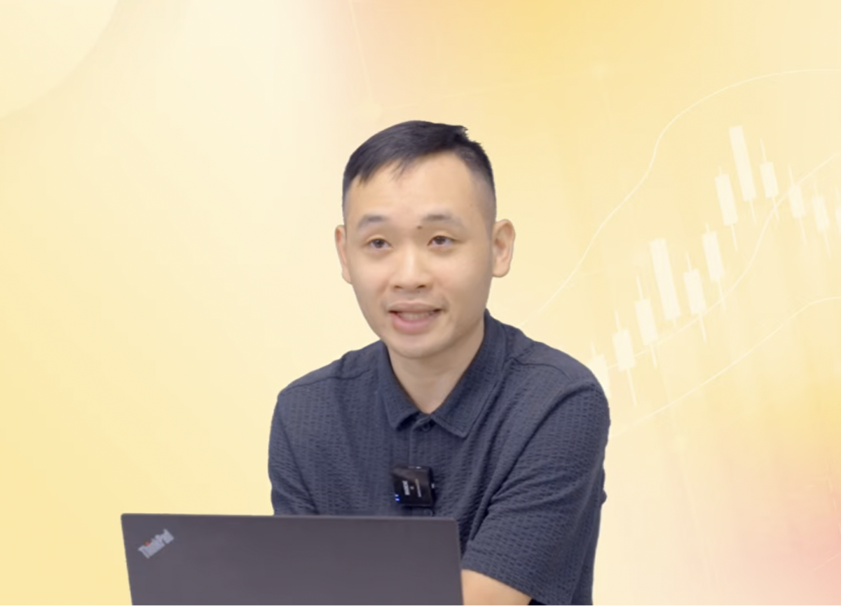 Ông Hồ Hữu Tuấn Hiếu là Chuyên gia Chiến lược đầu tư tại Trung tâm Phân tích, Công ty Cổ phần Chứng khoán SSI (SSI Research).