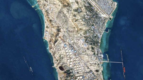 Hòn đảo dầu lửa chiến lược của Iran thu hút sự chú ý giữa lúc giá dầu tăng mạnh