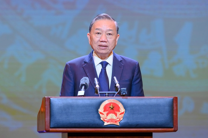 Tổng Bí thư Tô Lâm phát biểu tại lễ kỷ niệm 75 năm ngày báo Nhân Dân ra số đầu tiên - Ảnh: BTC