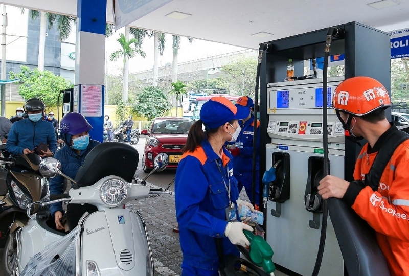 Trade ministry asks fuel firms to ensure stable supply
