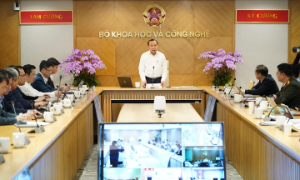 Công nghệ chiến lược cần cơ chế “kiểm soát rủi ro, dừng đúng lúc”