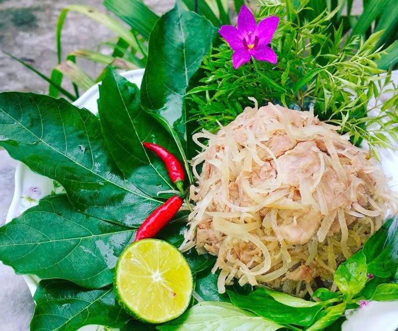 Nem nắm là món ăn đực sản bản địa (Ảnh cổng thông tin VQG Giao Thủy)