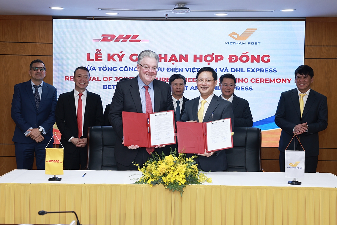 Vietnam Post và Công ty DHL Express ký hợp tác. Ảnh: Vietnam Post