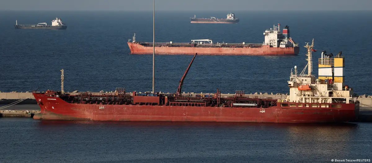 Eo biển Strait of Hormuz là một trong những điểm nghẽn hàng hải quan trọng nhất thế giới, vận chuyển khoảng 1/4 lượng dầu thô giao dịch bằng đường biển toàn cầu. Ảnh: : Benoit Tessier/REUTERS