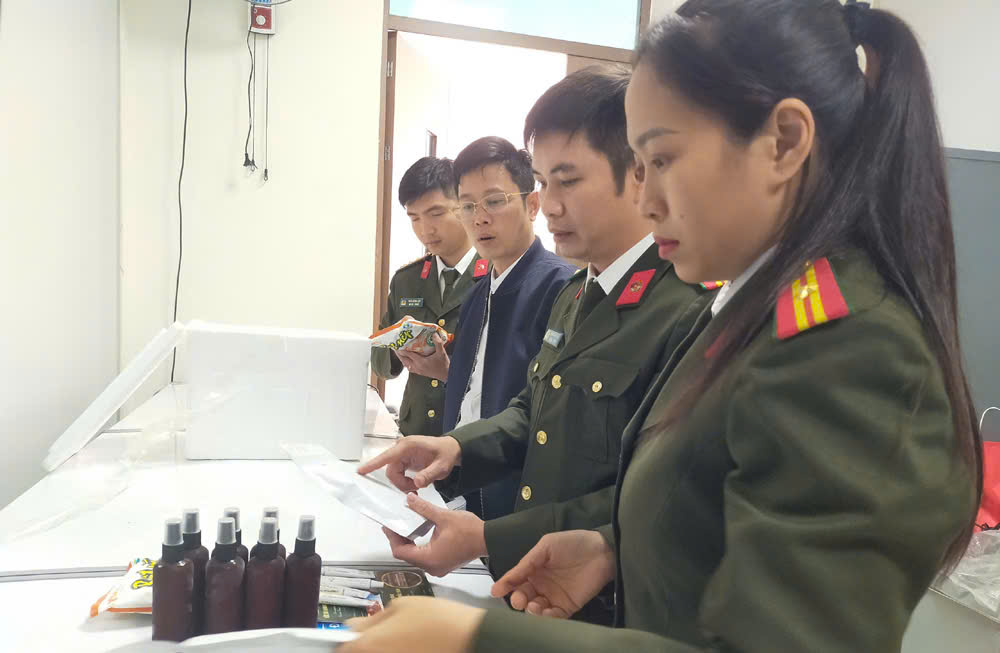 Ban chuyên án thu giữ nhiều tang vật liên quan. Ảnh: Công an Thanh Hóa.