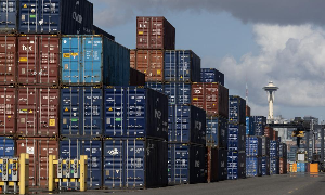 Thâm hụt ngân sách Mỹ giảm nhưng vẫn trên 1 nghìn tỷ USD