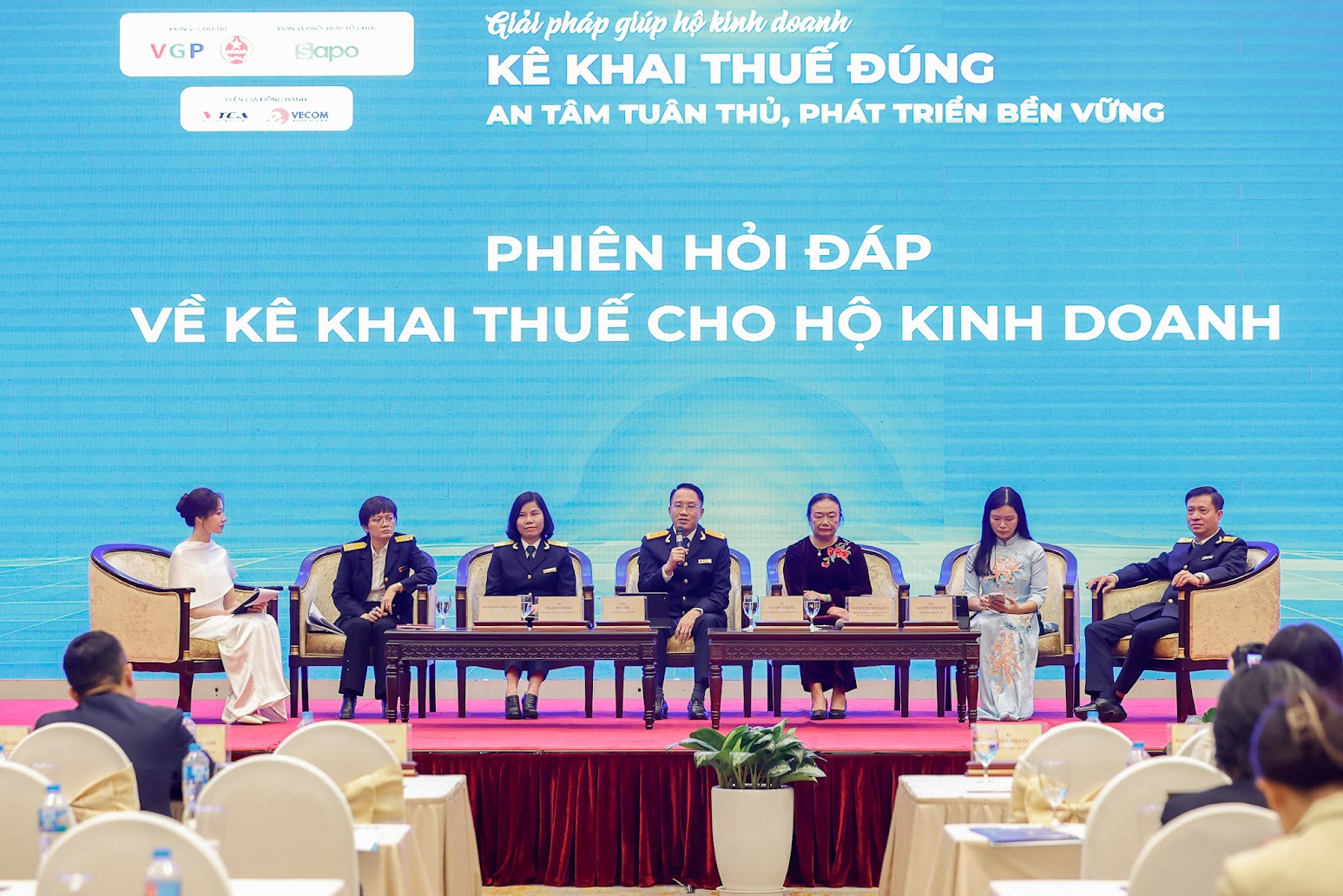 Hộ kinh doanh lúng túng chọn phương pháp tính thuế khi doanh thu thay đổi