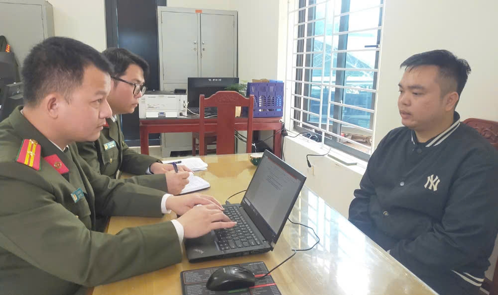 Lê Đình Tiến khai nhận tại cơ quan điều tra.&nbsp;Ảnh: Công an Thanh Hóa.