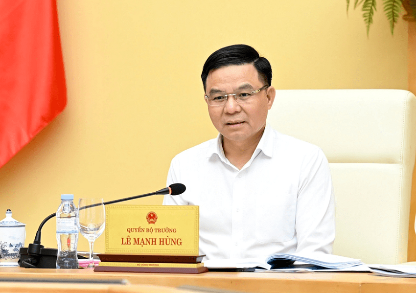 Quyền Bộ trưởng Lê Mạnh Hùng phát biểu chỉ đạo tại buổi làm việc. Ảnh: MOIT.