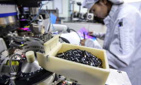 Ngành sản xuất thiết bị bán dẫn của Nhật Bản đang bùng nổ. Ảnh: Bloomberg