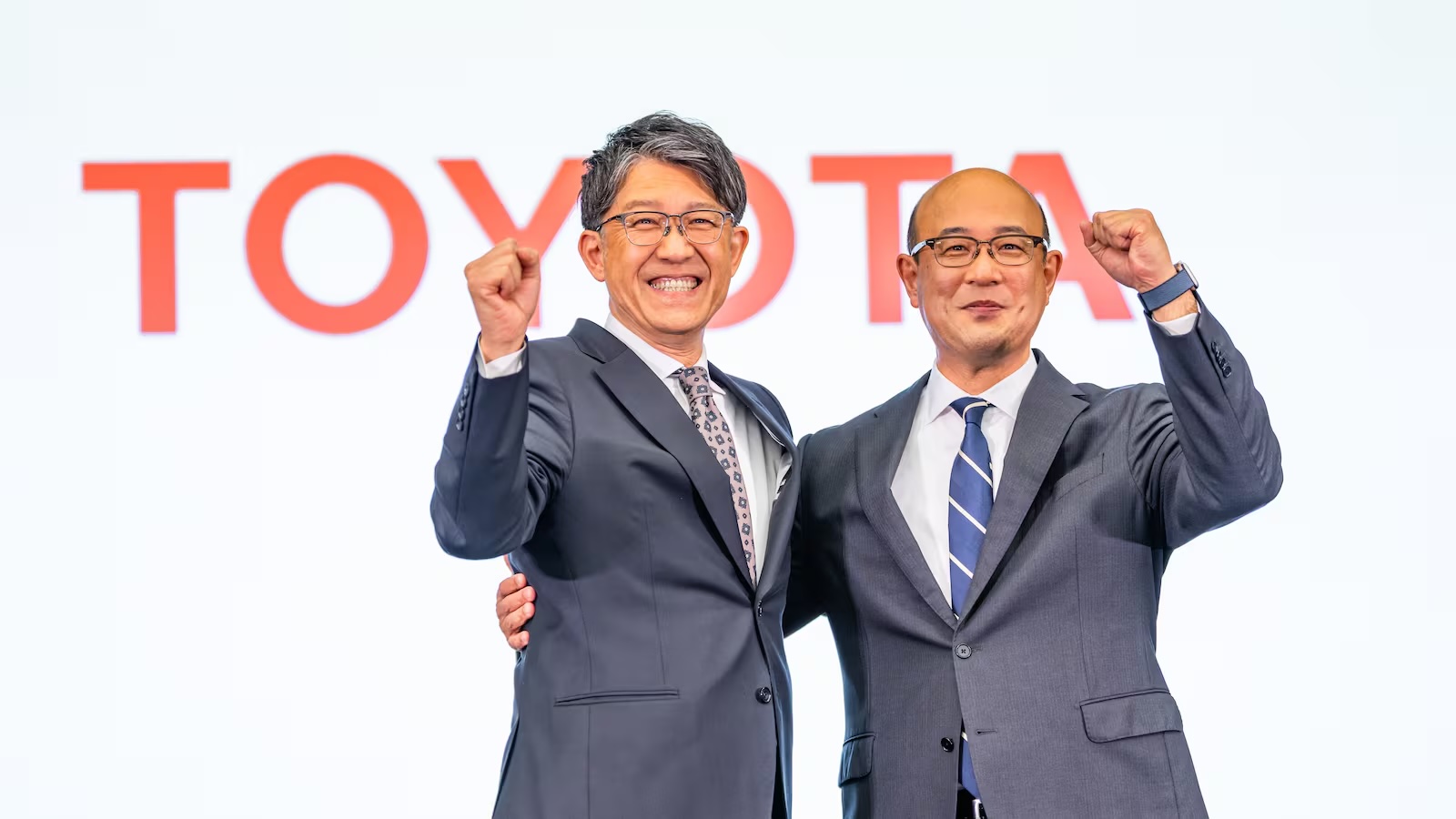 Làn sóng thay CEO ồ ạt xoay trục sống còn của ngành ô tô thế giới