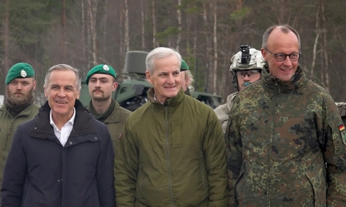 Lãnh đạo NATO kêu gọi Mỹ xem xét lại việc nới lỏng trừng phạt dầu mỏ Nga