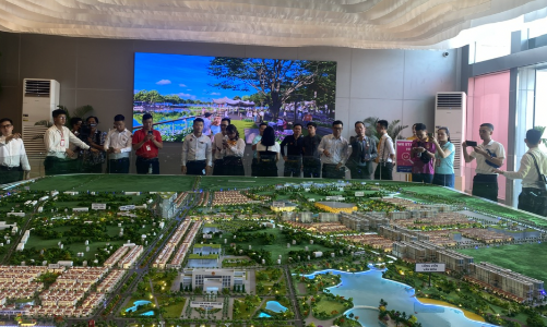 Đưa hành trình mua nhà lên truyền hình thực tế