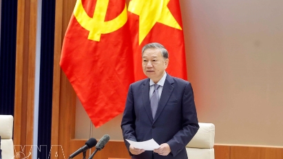 Hai Phong must become modern industrial, seaport hub: Party chief