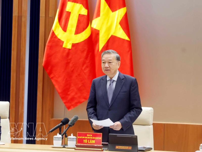 Hai Phong must become modern industrial, seaport hub: Party chief