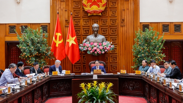 Tháo gỡ điểm nghẽn, khơi thông nguồn lực thúc đẩy tăng trưởng từ 10% trở lên