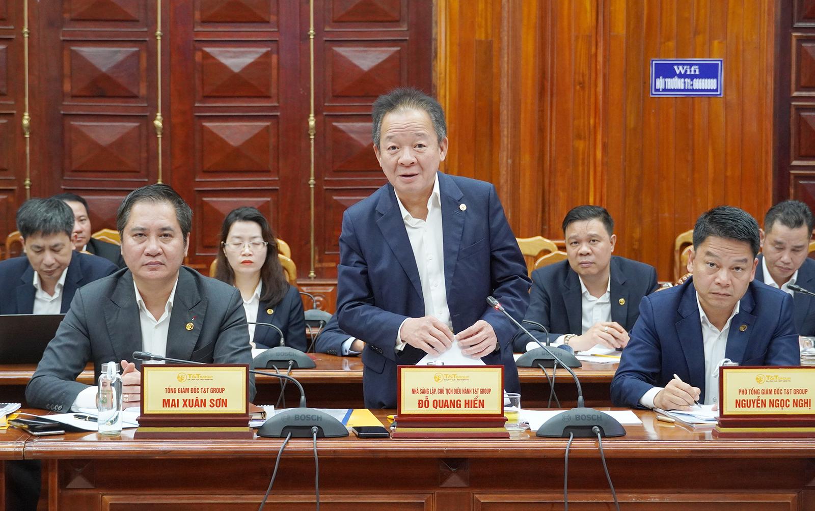 Ông Đỗ Quang Hiển, Chủ tịch Hội đồng Quản trị  kiêm Tổng Giám đốc Tập đoàn TT phát biểu tại buổi làm việc