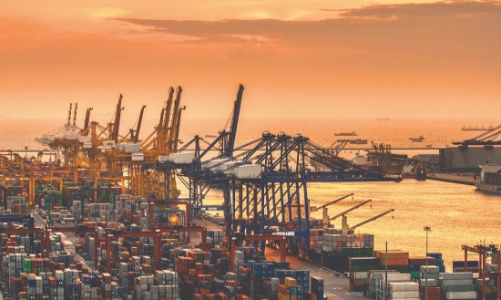 PM urges stronger measures to boost exports in 2026