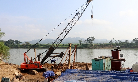 Nghệ An đốc thúc 18 dự án hạ tầng miền Tây