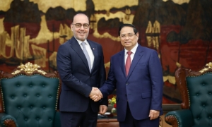 Thủ tướng Phạm Minh Chính đề nghị Qatar sớm triển khai các thỏa thuận hợp tác năng lượng