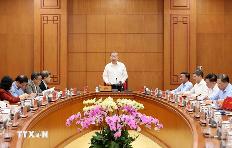 Thường trực Ban Chỉ đạo Trung ương về phòng, chống tham nhũng, lãng phí, tiêu cực (Ban Chỉ đạo) đã chủ trì cuộc họp để thảo luận, cho ý kiến về kết quả thực hiện Chương trình công tác từ đầu năm đến nay và nhiệm vụ trọng tâm 6 tháng đầu năm 2026. Ảnh: TTXVN