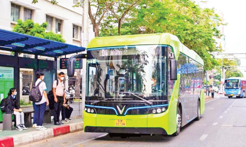 Chuyển đổi giao thông xanh cần một lộ trình bài bản, dài hạn và triển khai đồng bộ