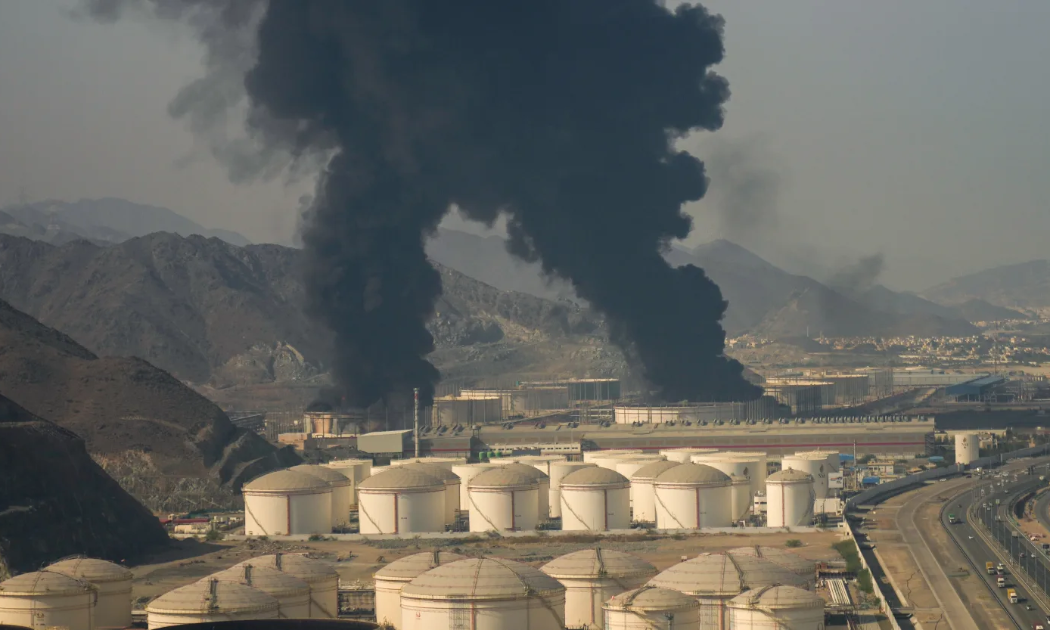 Nguyên nhân UAE trở thành nước Vùng Vịnh bị Iran tấn công mạnh nhất