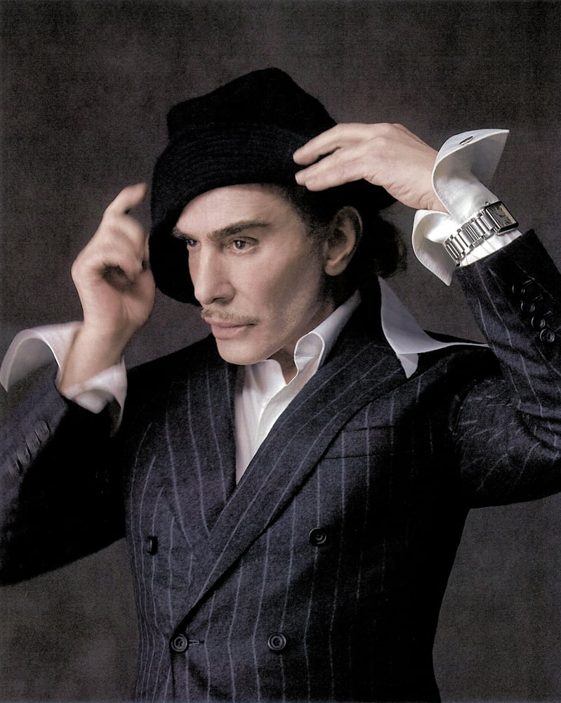 Nhà thiết kế John Galliano.