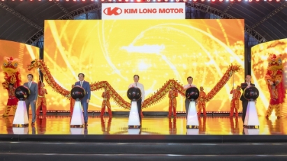 Hue city-based large-scale truck plant with 20,000-vehicle annual capacity inaugurated