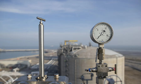 Giá dầu thô và khí đốt ở châu Âu tăng dữ dội sau khi nhà máy LNG của Qatar bị tấn công